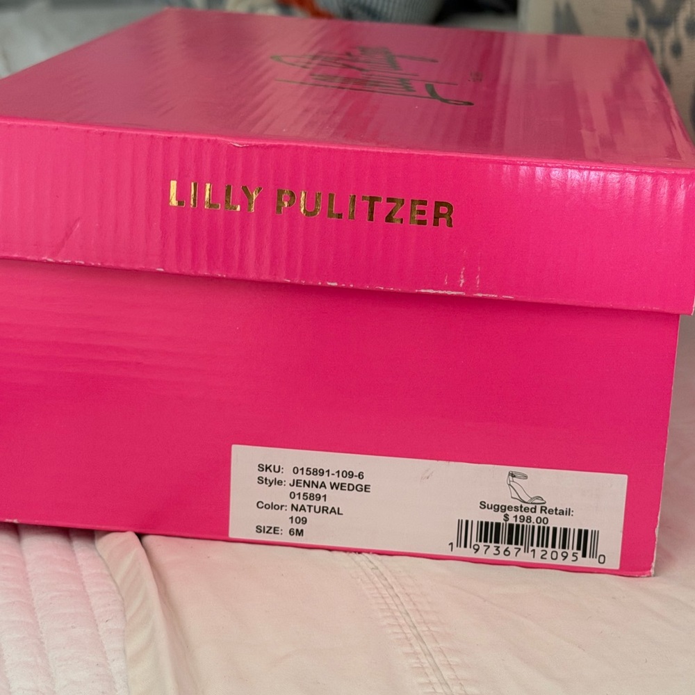 NEW Lilly Pulitzer Gold and Tan Wedge Sandals. Never been worn. - Picture 5 of 6